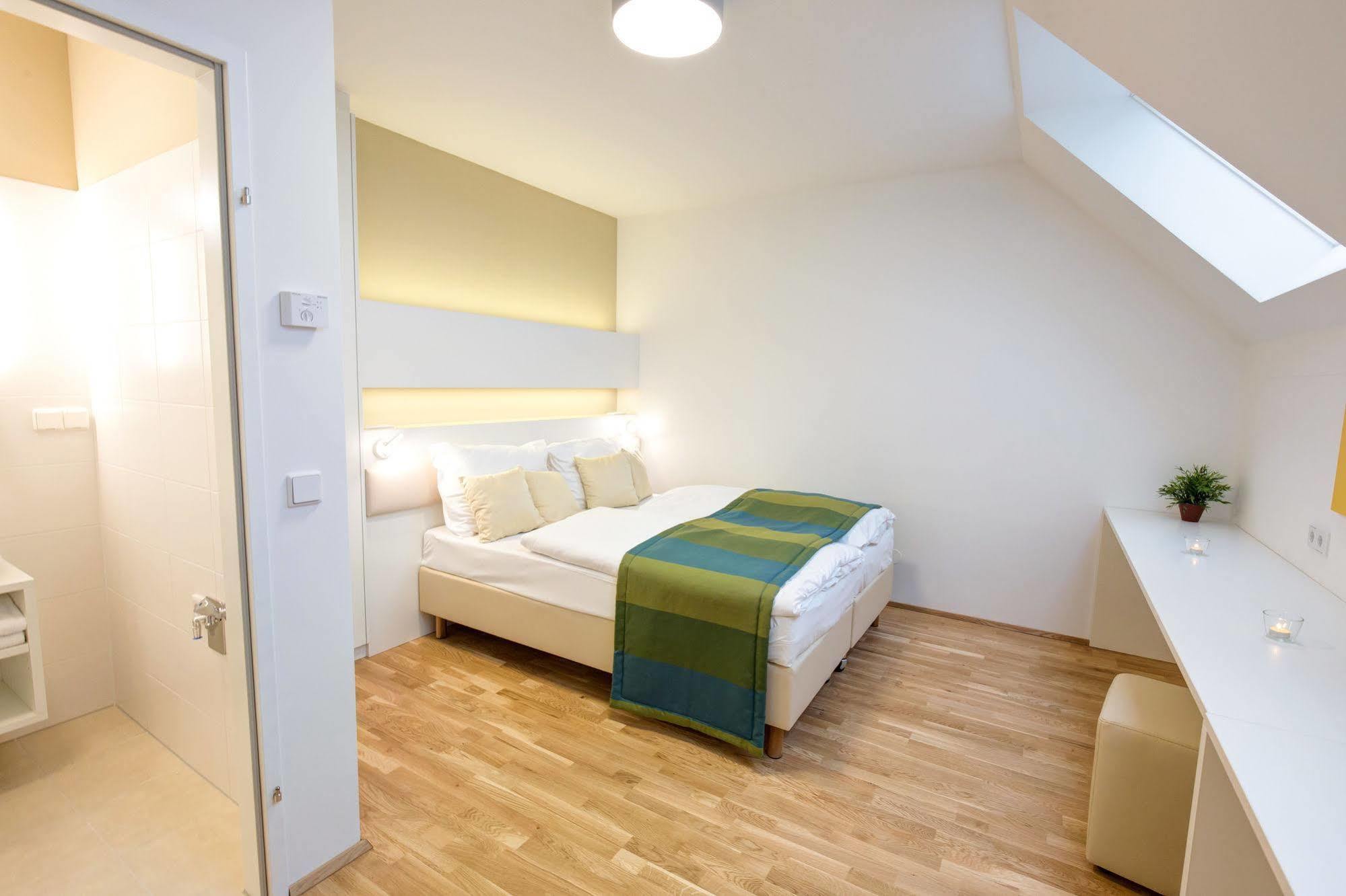 Smart Apart Living - Wien Hauptbahnhof - Self Check-In Buitenkant foto