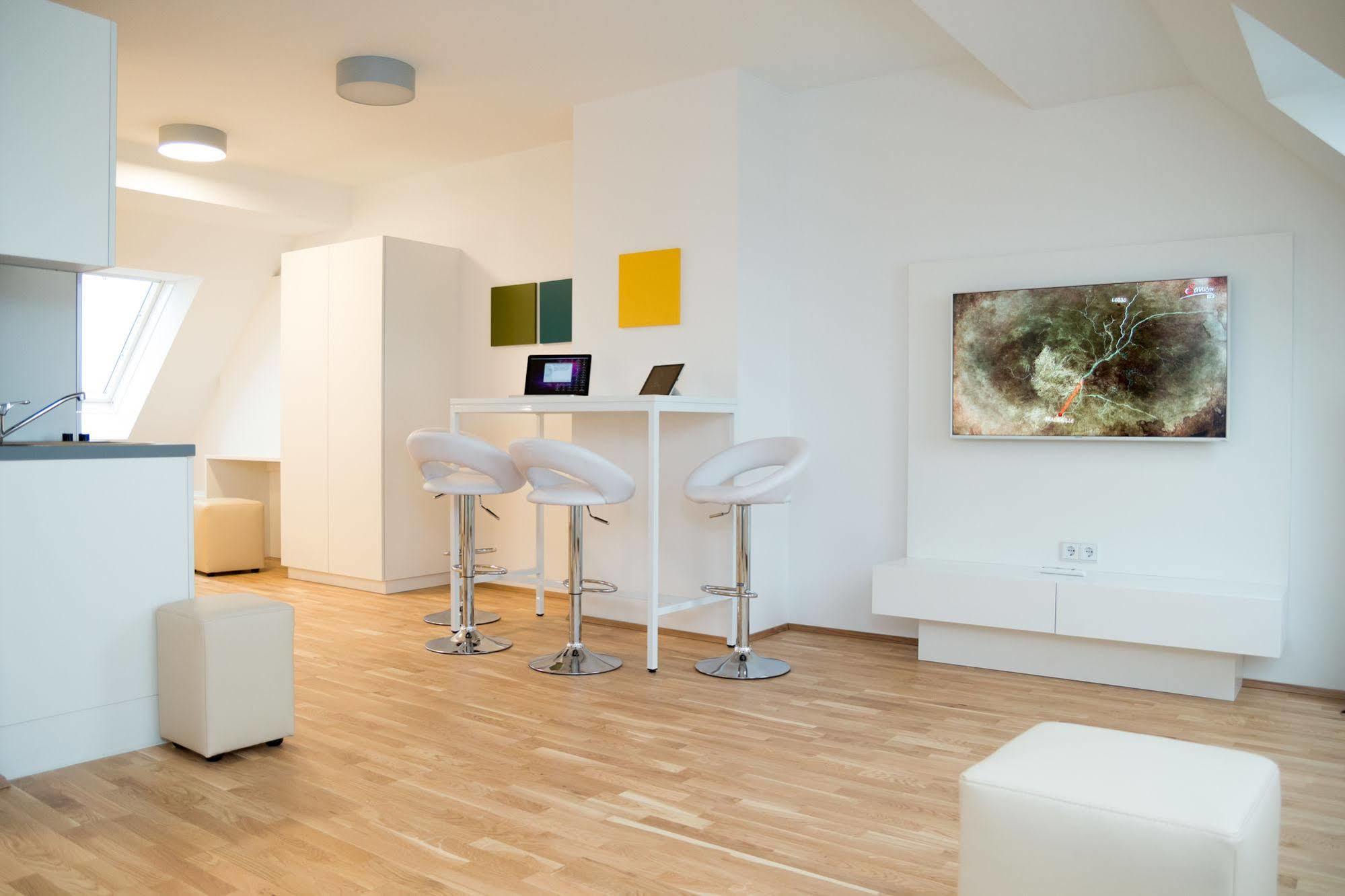 Smart Apart Living - Wien Hauptbahnhof - Self Check-In Buitenkant foto